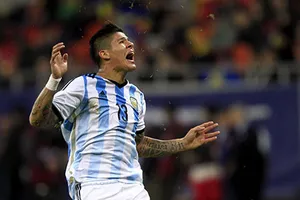 Ai thay thế Di Maria?