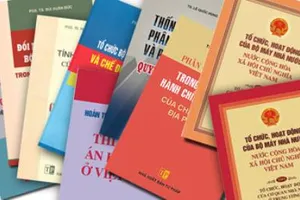 Chậm hướng dẫn, ban hành văn bản sai trái: Phải bồi thường?