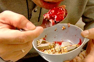 Khổ hơn cuộc tình dang dở!