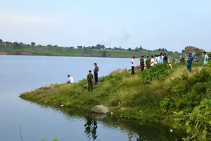 Bơi thi, một thanh niên mất tích