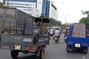 Xe bốn bánh thí điểm: Nhiều điểm yếu!