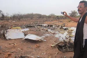 Pháp sẽ phân tích hộp đen máy bay AH5017 