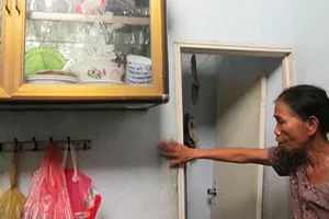 Nhà đại đoàn kết vừa ở đã hư