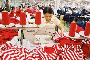 Chi phí sản xuất cao cản trở dệt may