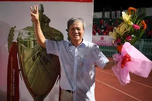 Còn huy chương đồng