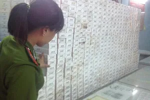 Phá đường dây thuốc lá lậu xuyên biên giới