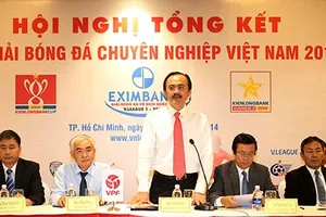 Vấn đề của bóng đá VN: Mặt trái của bản tổng kết