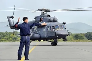 Trung Quốc tập trận bảo vệ giàn khoan