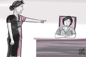 Khi nữ quan tòa bị đe ‘xử đẹp’