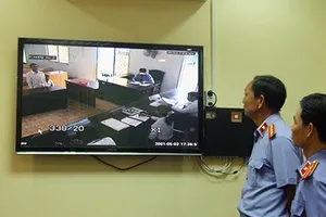 Khi tòa, VKS lắp camera tại phòng xử