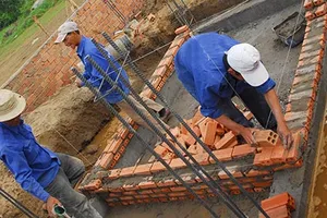 Sẽ không cắt điện, nước công trình vi phạm xây dựng?