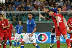 Vòng loại Euro 2016: Ông lớn toàn thắng