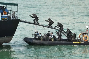 Cuộc chiến chống cướp biển