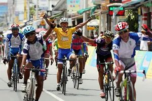 Ban tổ chức “hành xác” vận động viên