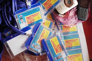 Phá ổ làm giả thẻ ra vào nhà máy alumin Nhân Cơ