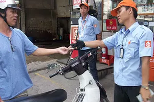 Đổ xăng là được cấp hóa đơn