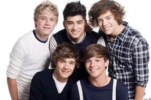 One Direction ‘thâu tóm’ làng nhạc với MV vừa ra lò