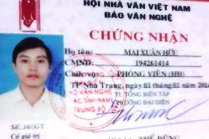 Một ‘nhà báo’ bị lập biên bản 