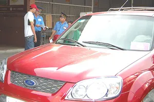 ‘Uber: Không nên không quản được thì cấm’