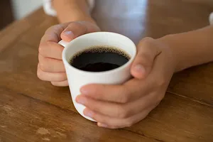 Cách nào để ‘cai’ cà phê? 