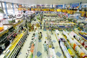 Thêm nhiều siêu thị mở cửa sớm, đóng cửa muộn