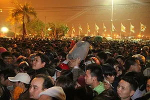 Thất bại khi một dân tộc phải dựa dẫm thánh thần mà đi