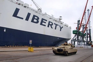 NATO điều quân đến sát bên Nga 