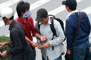 Cai nghiện tại cộng đồng: Khó quá!