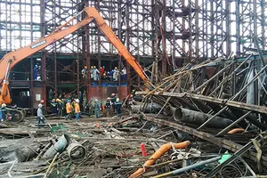 Sập giàn giáo ở Vũng Áng: Công nhân bị ép làm khi giàn giáo đã rung lắc