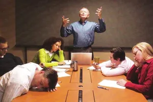 Không bao giờ chán họp