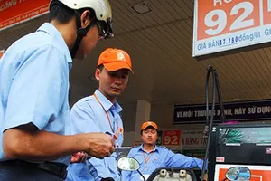 Hôm nay sẽ điều chỉnh giá xăng dầu