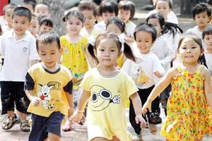 TP.HCM: 106 trai/100 gái