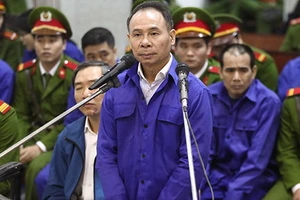 Bỏ hay giữ tội cố ý làm trái?