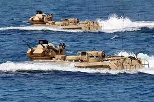 Trung Quốc chuyển vũ khí đến đảo nhân tạo