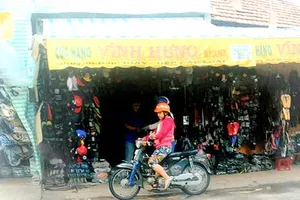 Không cho buôn bán trong khu vực đình thần