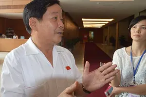 Biển Đông: Tránh lọt vào vòng xoáy các siêu cường