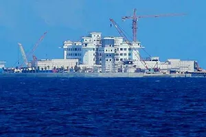 Biển Đông: Cần động thái cứng rắn hơn