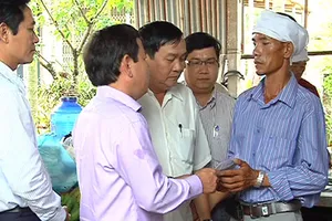 Hỗ trợ gia đình có bốn người tử vong vì TNGT