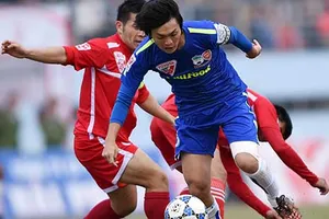 V-League, HAGL - Hải Phòng: Thế dựa lưng tường