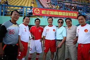 Gặp gỡ bạn cũ hai miền