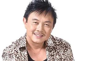 Chí Tài đi sửa nhà cho bạn