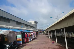 Long An: Xin mua lại trung tâm thương mại bỏ hoang