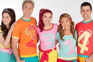 Nhóm nhạc kịch Hi5 đến TP.HCM