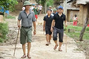 Truy tìm con dao sát hại bốn người ở Nghệ An