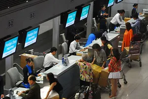 Vì sao Singapore từ chối phụ nữ Việt nhập cảnh?