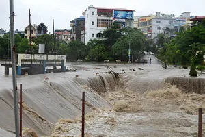 Quảng Ninh lũ chồng lũ