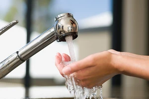 33% nước chung cư bị dư clo