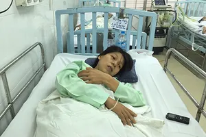 Mẹ bé trai 11 ngày tuổi bị đâm kể lại đêm kinh hoàng