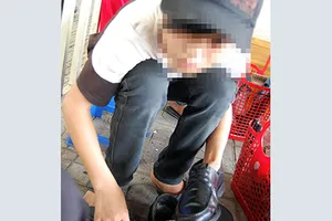 Những bài học của cậu bé đánh giày