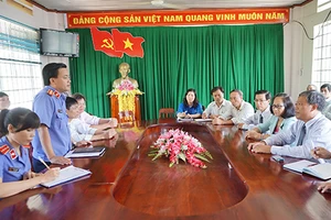 Người bị oan chấp nhận lời xin lỗi của VKS 